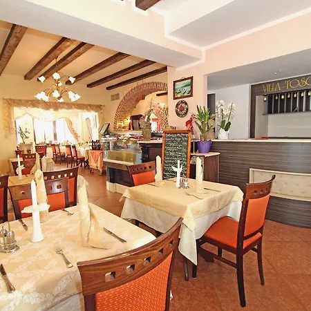 Hotel Toscana 3*