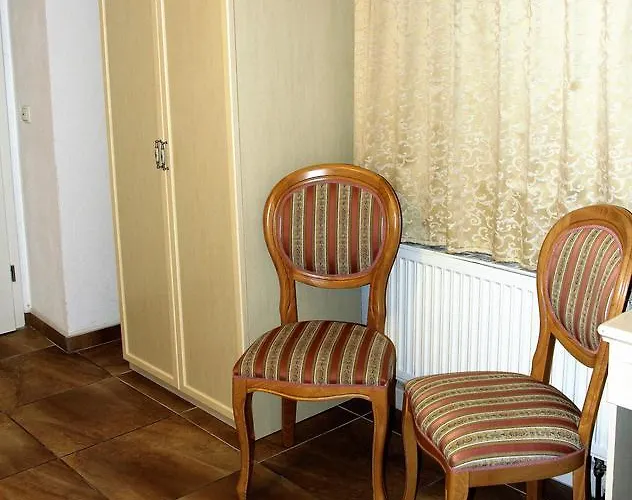 Hotell Toscana 3*