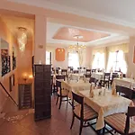 Toscana מלון
