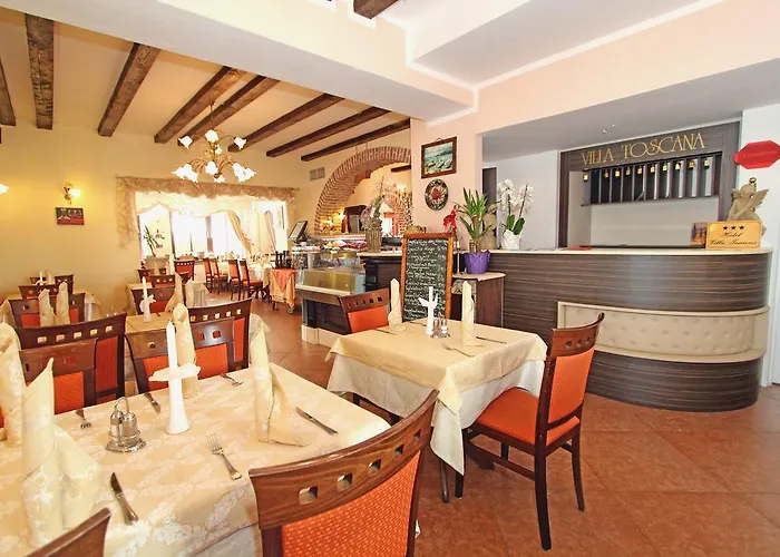 Hotel Toscana 3*